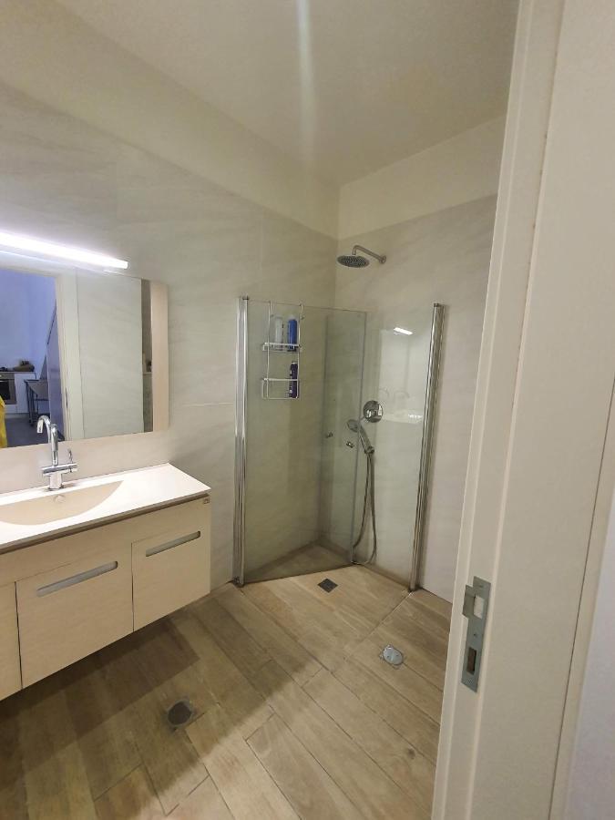 Apartment Dam